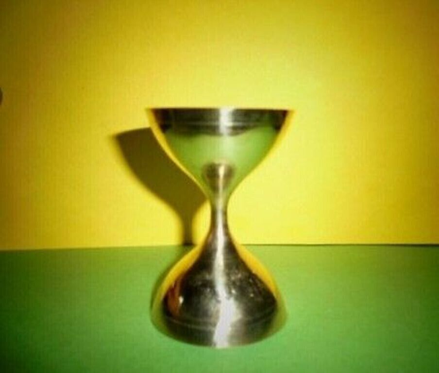 2 Lovely Brass Akhand Diya Home Decor Hindu Puja Deepak Temple Oil Lamp Gifts