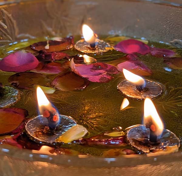 Floating Oil Wicks (Parsi Vat)- 100 Wicks